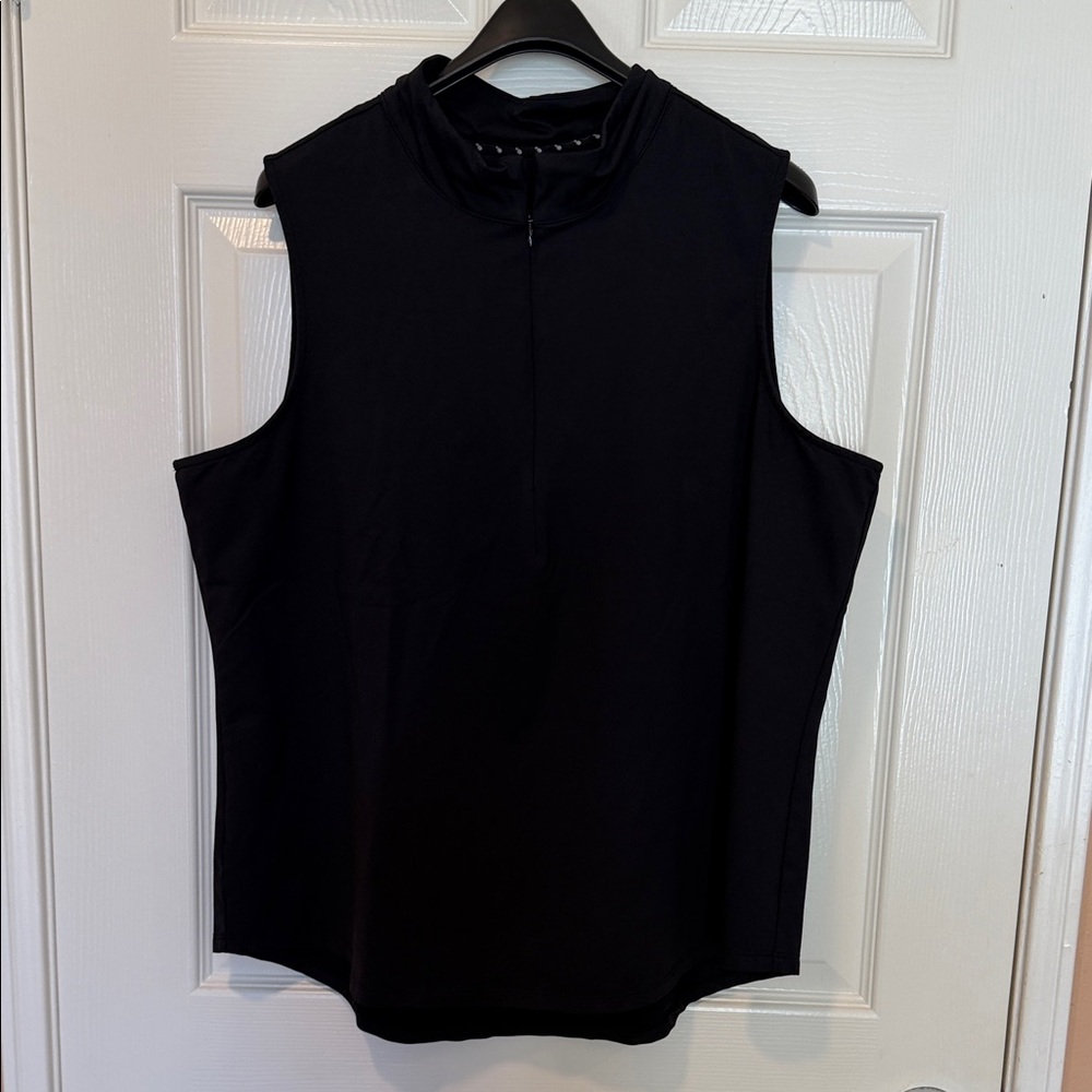 Tommy Bahama Black Sleeveless Island Zone shirt